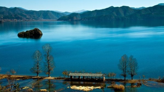 旅游——走遍中国十大著名爱情地标-泸沽湖
